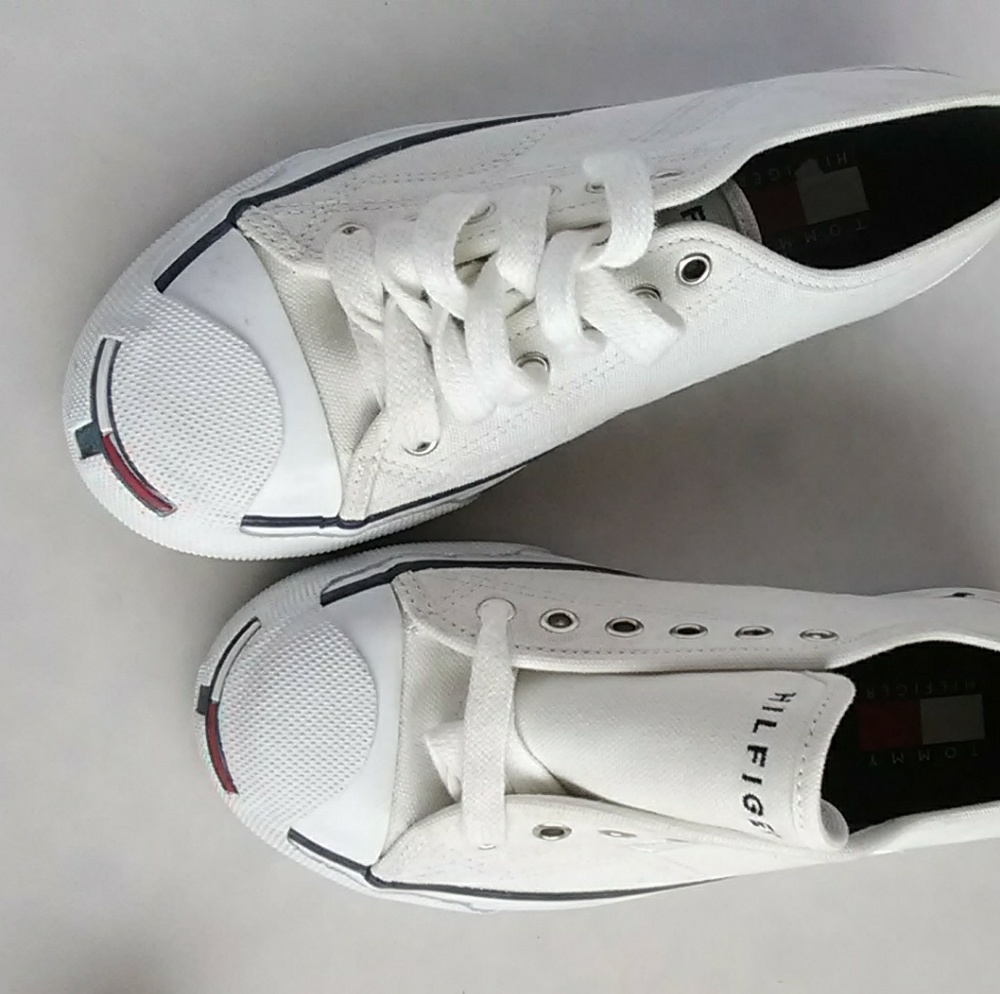 Tommy Hilifiger